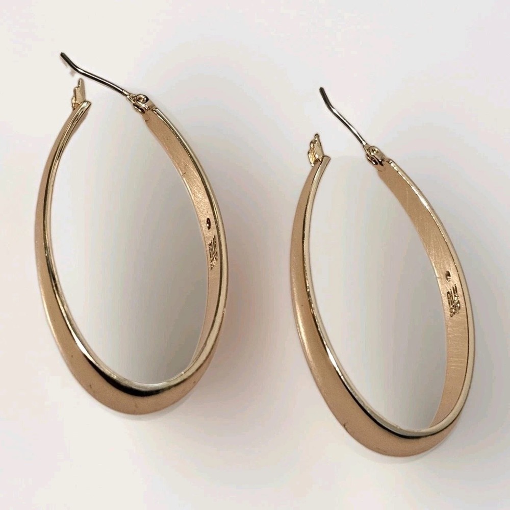 RLM Soho Robert Lee Morris Gold Tone Elongated Teardrop Hoop Earrings 2 Inch